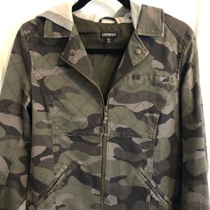 Express hooded camo jacket - L